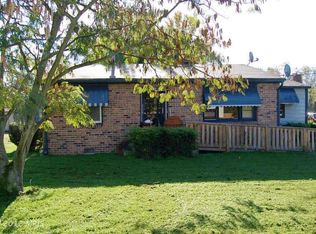 2432 Dupuy Rd, Petersburg, VA 23803