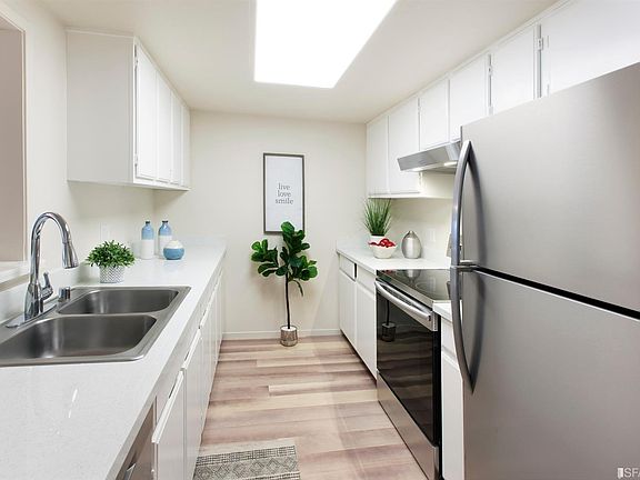 5th image of 360 Guerrero St APT 410