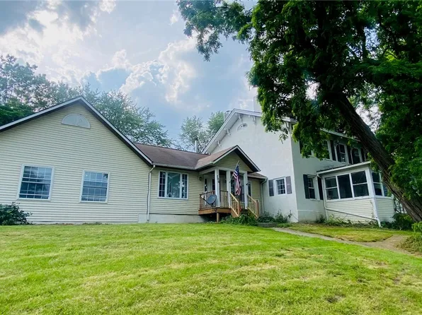 706 State Route 245, Middlesex, NY 14507