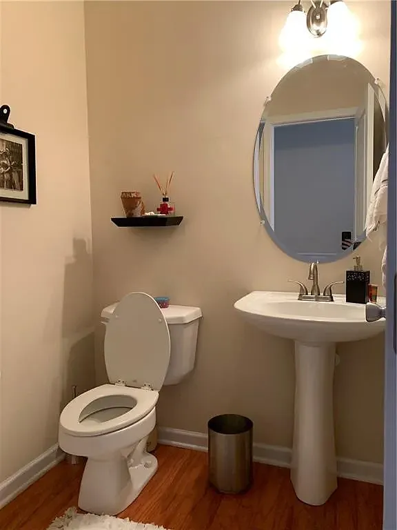 3 bed, 2.5 bath, 1864 sqft, $2,500 — Photo 1