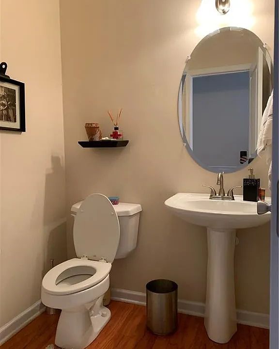 1st image of 248 Parc View Ln