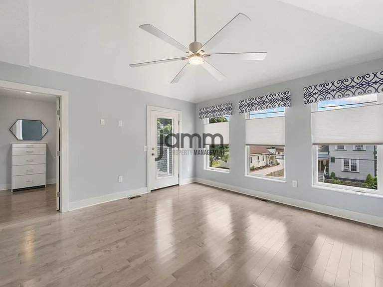1874 W 57th St — Photo 25