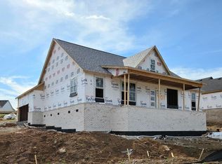 401 Krauss Dr, Nicholasville, KY