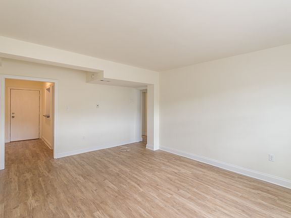 3rd image of 3505 Stuart Ave APT 301