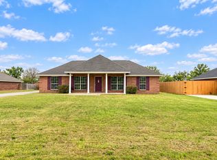804 Chappie James Ave, Tuskegee, AL 36083