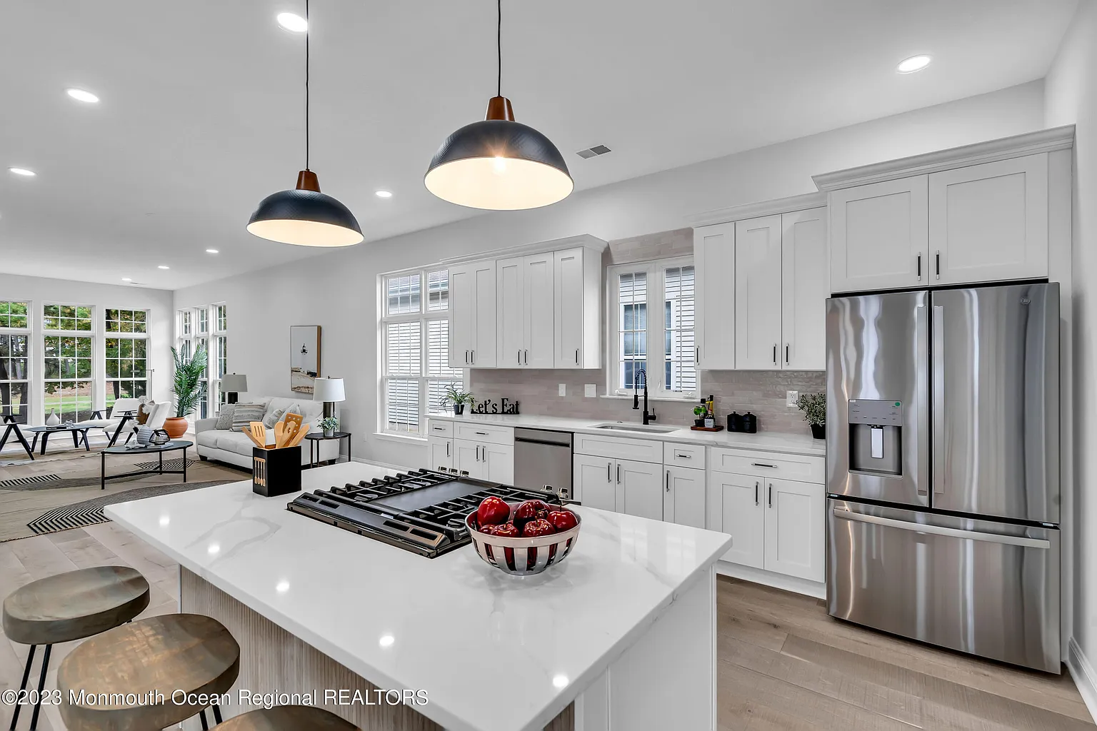 18 Sunlight Springs Road photo 1