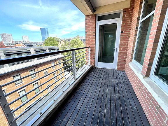 3rd image of 1597 Washington St APT 400