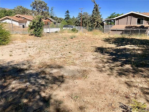 4th image of 3504 San Carlos Trl