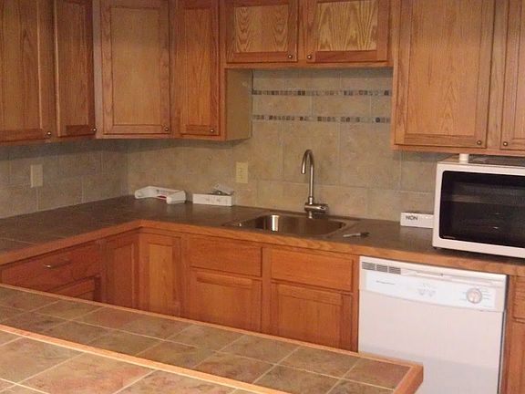 2nd image of 3259 Fanone Dr