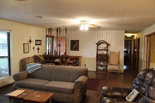 5th image of 901 Jami Ave