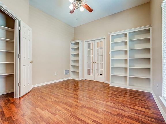 5th image of 1138 Rocky Brook Dr