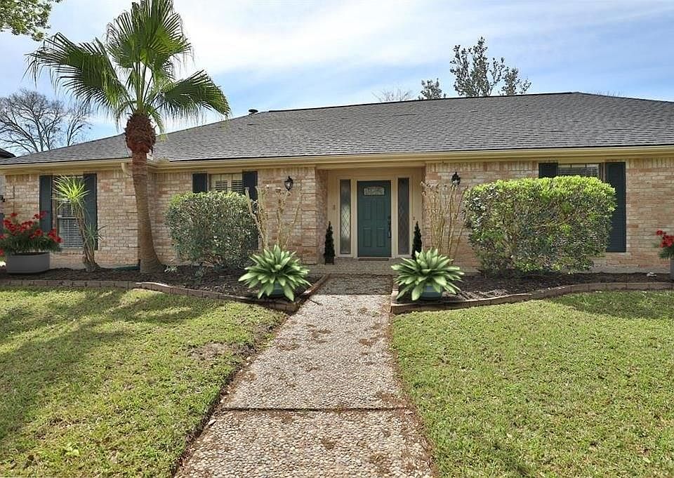 1st image of 1903 Glenn Lakes Ln