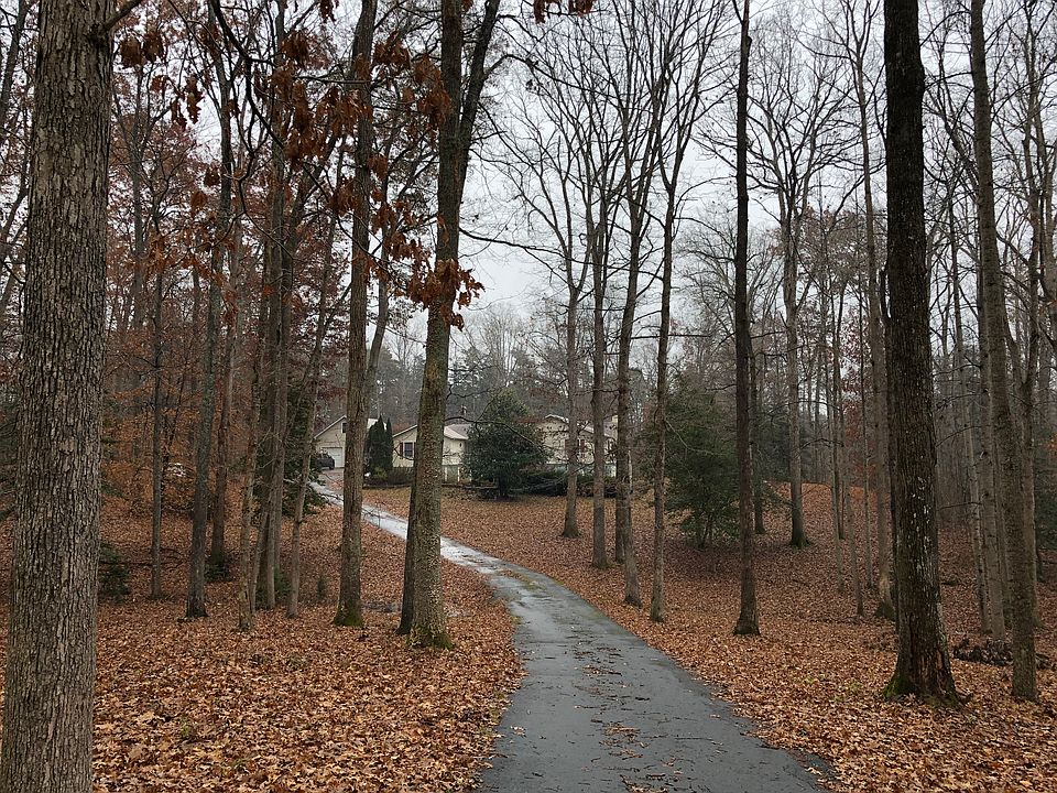 5.25 acres Private Parcel