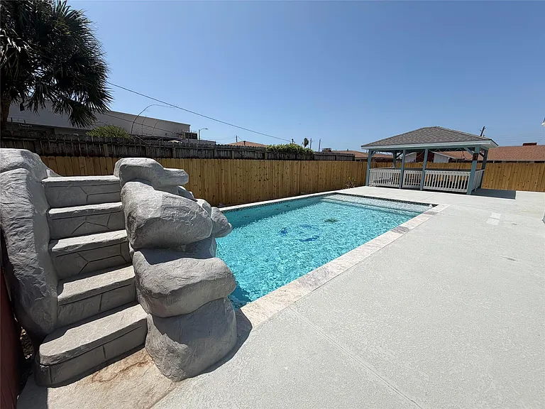 5525 Swan Dr — Photo 40