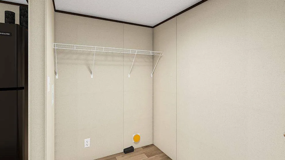 3 bed, 2.0 bath, $1,300 — Photo 3