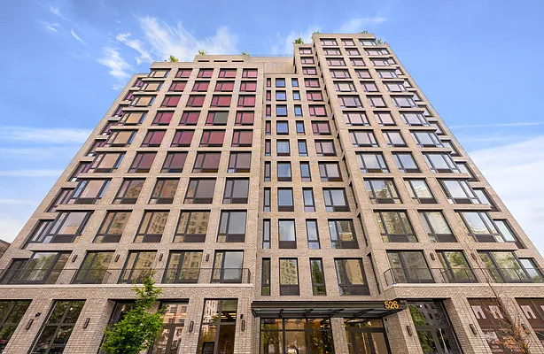 Rented by Watermark Capital Management LLC | media 24