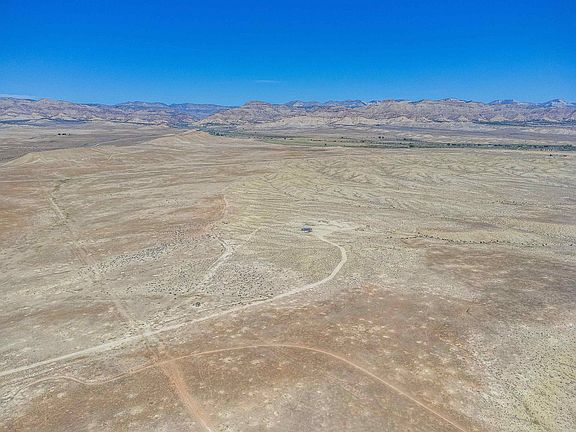 4th image of 2080 16th Rd