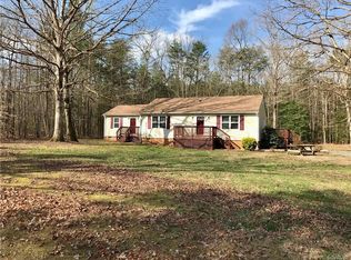 19455 Courtney Rd, Hanover, VA 23069