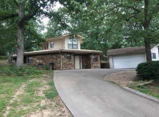 215 W 10th St, Waldron, AR 72958