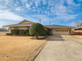 2101 N Willow Ave, Bethany, OK 73008
