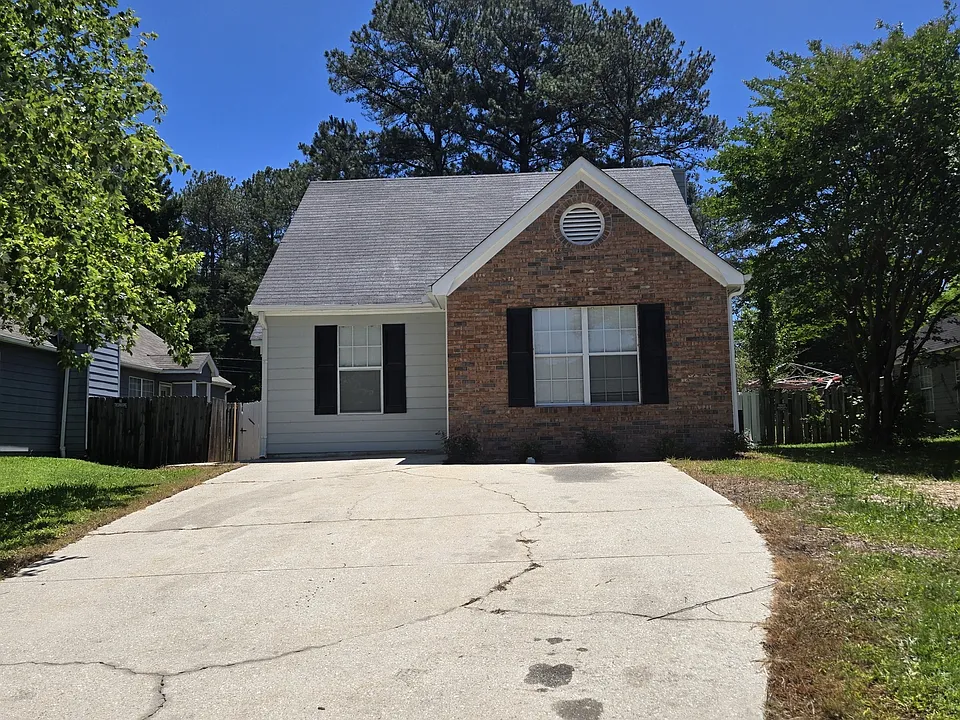 1504 Cain Ct N