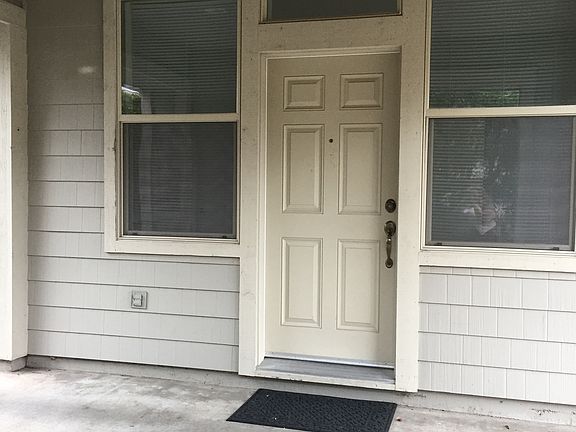 3rd image of 4654 Summerhays Pl