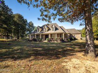 20 Surrey Loop, Byhalia, MS 38611