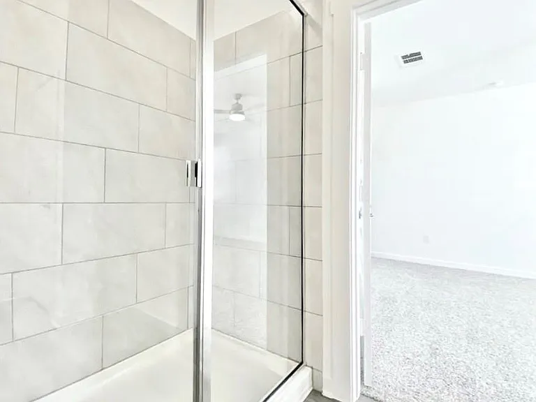 7925 Linnie Ln — Photo 14