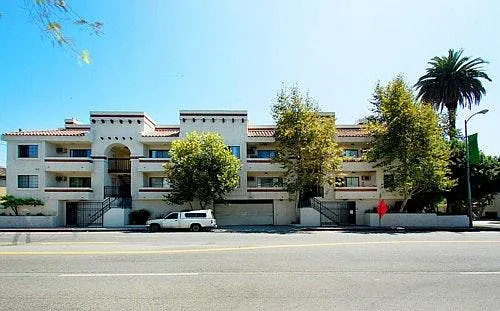 Building Photo - 3502 Jasmine Ave #104