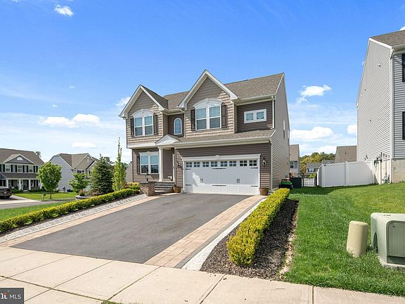 5th image of 114 Sinclair Ln