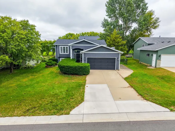 803 8th St NW, Kasson, MN 55944