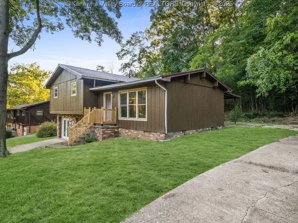 103 Shamrock Dr, Lavalette, WV 25535