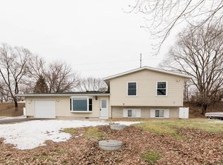 N5952 County Rd, Onalaska, WI 54650