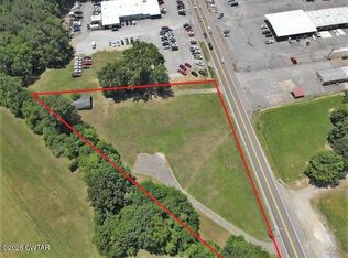3520-3530 Eastend Dr, Humboldt, TN 38343