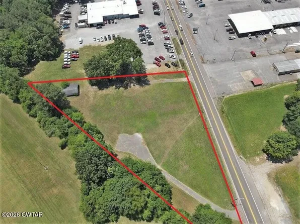 3520-3530 Eastend Dr, Humboldt, TN 38343