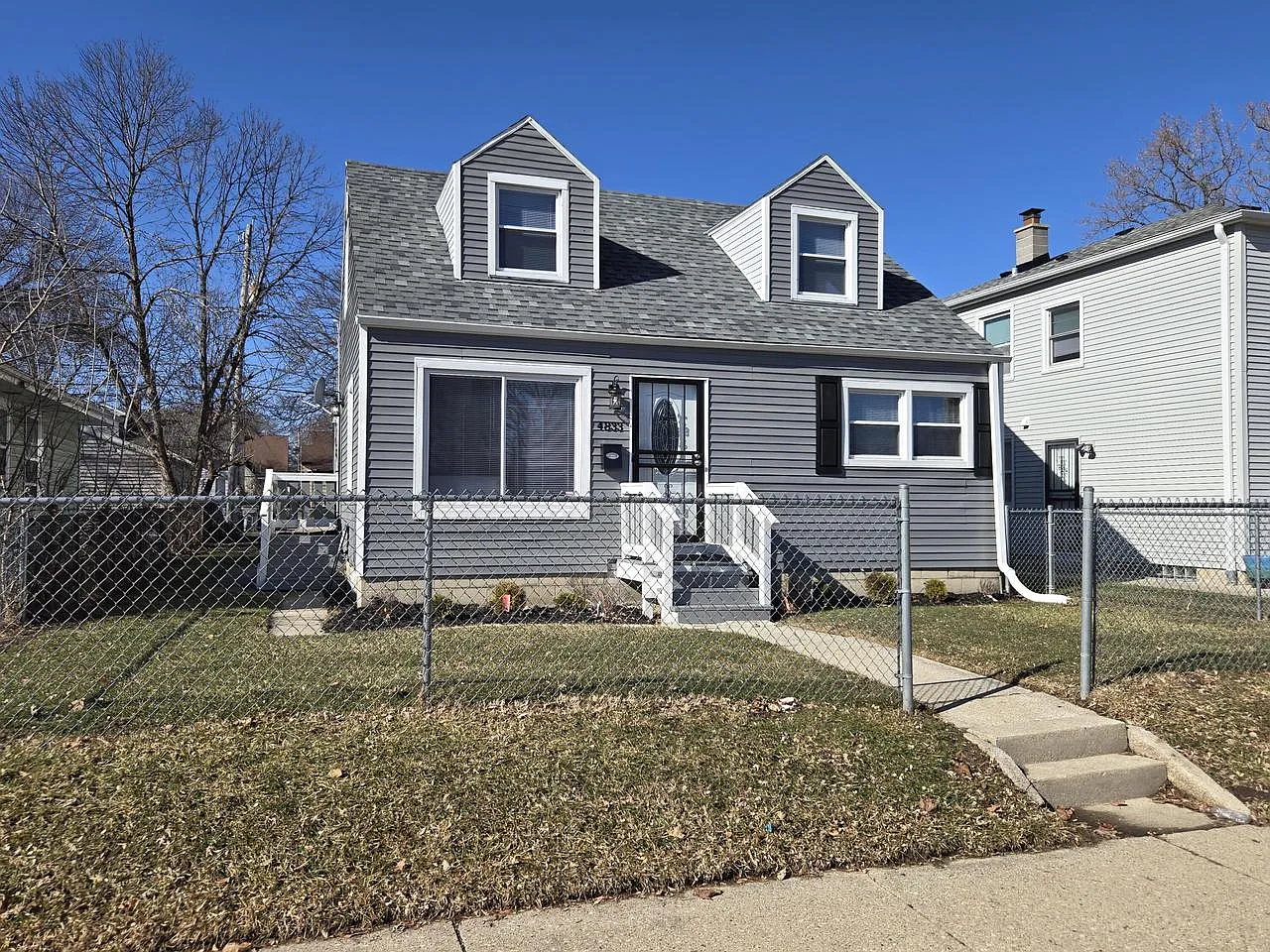4833 North 20th STREET photo 1