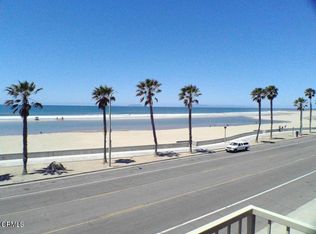 222 E Surfside Dr, Port Hueneme, CA 93041