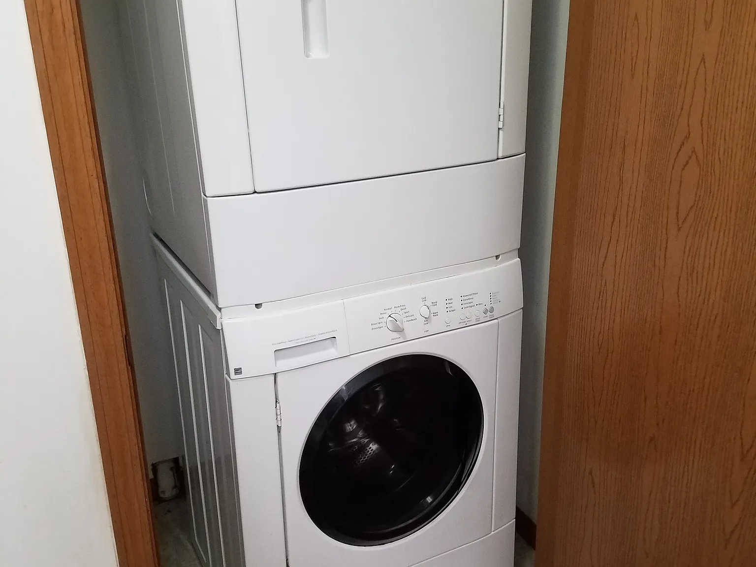 4 bed, 1105 sqft, $1,075 — Photo 3