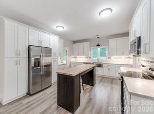 776 S Grove Street Ext, Lincolnton, NC 28092