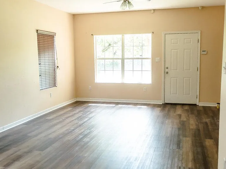 4707 Ohio Ave — Photo 11