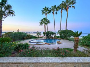 2523 Sand Shore Dr, Conroe, TX 77304