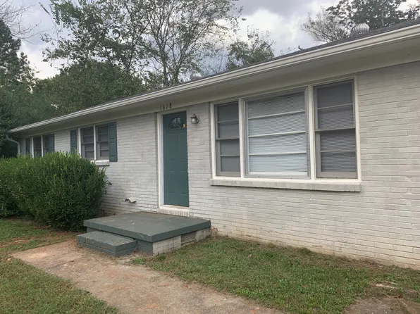 1618 Hampton Rd NW, Huntsville, AL 35816