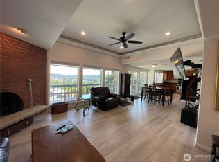 7400 Stinson Ave APT 303, Gig Harbor, WA 98335
