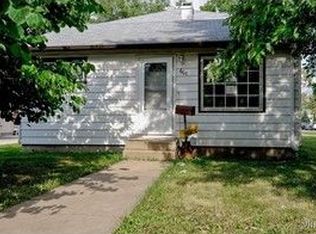 601 N Elmwood Dr, Aurora, IL 60506