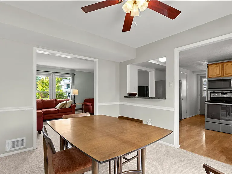 737 Chapelgate Dr — Photo 7