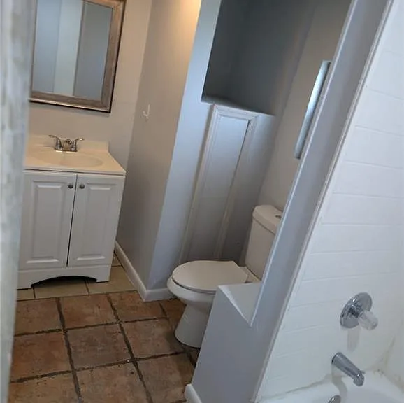 111 Palmetto Ln W — Photo 12