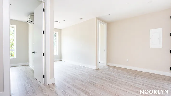 Rented by Nooklyn NYC LLC | media 12