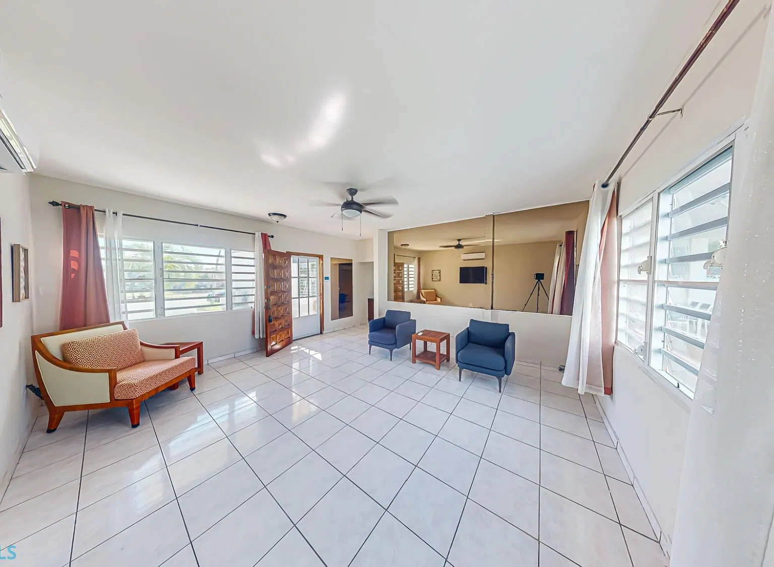 3 bed, 2.0 bath, 1720 sqft, $2,700 — Photo 4