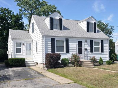 27 Greylawn Ave, Warwick, RI, 02889