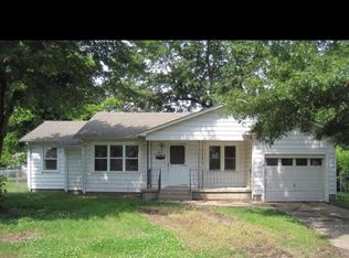 827 B St NW, Miami, OK 74354